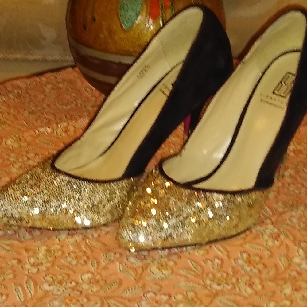 Black and gold heels